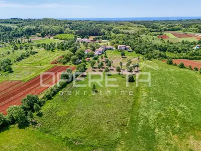 Zemljište 13.956 m², Vižinada - mirno okruženje i pogled - 4