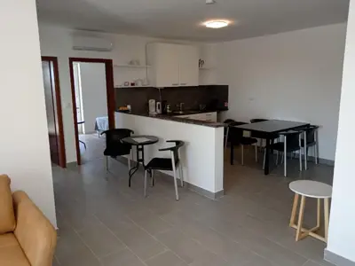 Wohnung im 1. Stock mit Gemeinschaftspool, Valtura, Istra - 6