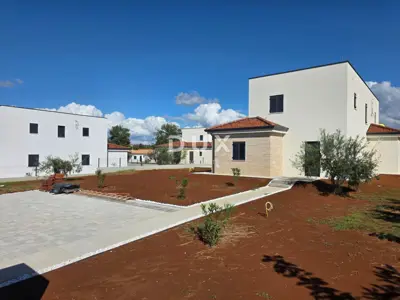 Villa 153 m², Poreč - pool and 4 bedrooms - 10