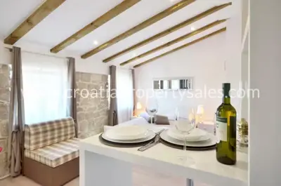 Wohnung, Split, 54 m², 2-Zimmer, 380 000 € - 9