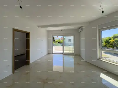 MEDULIN | NEW BUILD 3-BEDROOM APARTMENT | 59.19 m² | TERRACE | PARTIAL SEA VIEW - 10