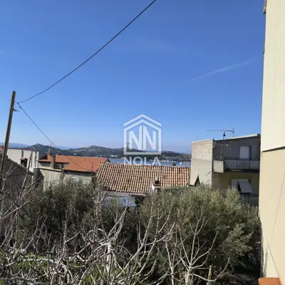 Stan 146 m², Šibenik - centar, pogled na more i tvrđavu sv. Mihovila