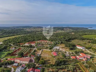 Land 1,350 m², Rovinj - panoramic sea view - 8