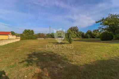 Land 1,350 m², Rovinj - panoramic sea view - 3