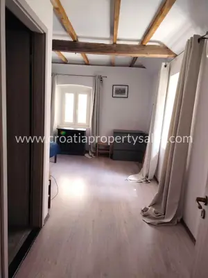 Apartment 88 m², Split - next to Diocletian's Palace - 4