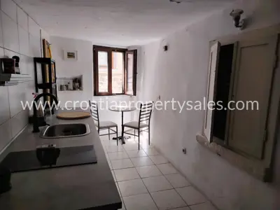 Apartment 88 m², Split - next to Diocletian's Palace - 5