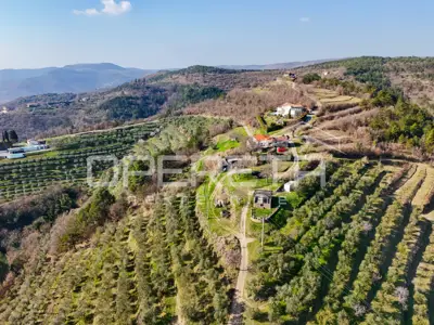 Veliko imanje od 170 000 m² s predivnim pogledom - 10