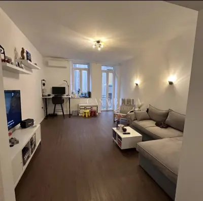 Stan 64,70 m², Rijeka Centar - 2 balkona i renoviran