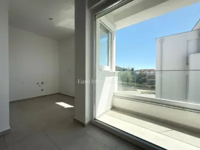 Novalja - new apartment with two terraces 450 m from the sea