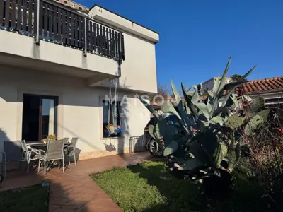 Kuća 230 m², Zamet Rijeka - mirna lokacija