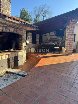 House 230 m², Zamet Rijeka - quiet location - 8