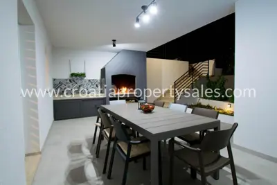 Vila s bazenom, Makarska - mirna lokacija u prirodi - 8