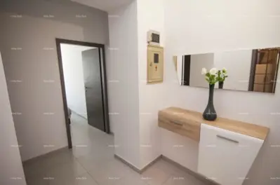 Stan u centru Pule, prizemlje, 3 spavaće sobe - 5