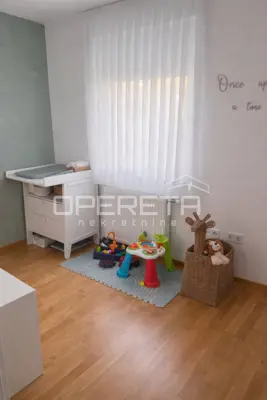 Stan 86 m², Vrapče - mirna lokacija kod placa i vrtića - 8