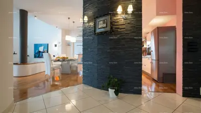 Villa in Pula, Zentrum, Grünanlage und Pool 10x5 - 14