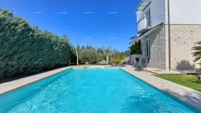 Villa in Pula, Zentrum, Grünanlage und Pool 10x5 - 4