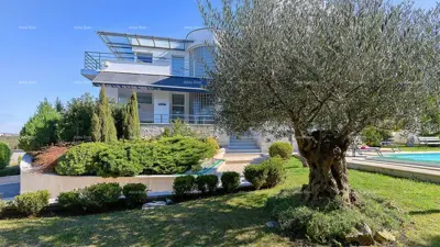 Villa in Pula, Zentrum, Grünanlage und Pool 10x5 - 3