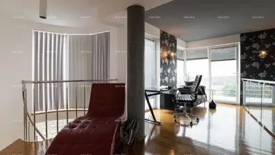 Villa in Pula, Zentrum, Grünanlage und Pool 10x5 - 16