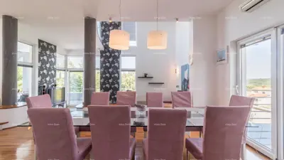 Villa in Pula, Zentrum, Grünanlage und Pool 10x5 - 20