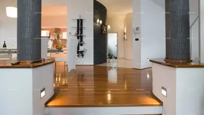 Villa in Pula, Zentrum, Grünanlage und Pool 10x5 - 15