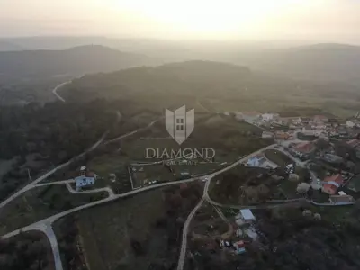 Building land 2,652 m², Rovinj - edge of the construction zone - 3