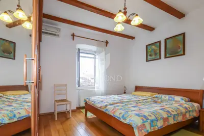 House 70 m², Rovinj center - renovated semi-detached house - 8