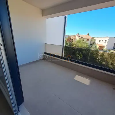 Stan 132 m², Valdebek - 3 spavaće sobe i 2 kupaonice - 6