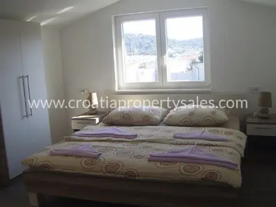 Haus 292 m², Rogoznica, Nähe zum Strand und zu Einrichtungen - 5