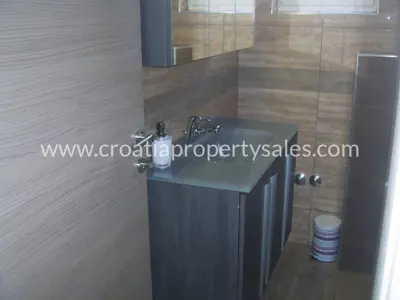 Haus 292 m², Rogoznica, Nähe zum Strand und zu Einrichtungen - 7