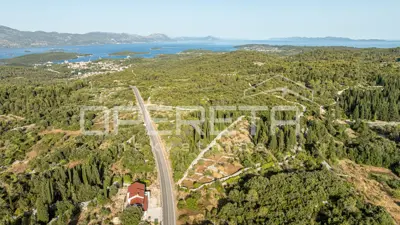 Zemljište 1.626 m², Žrnovo, otok Korčula - građevinski dio