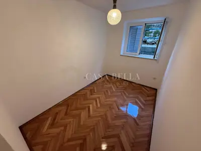 Stan, Bakar, 3 sobe, balkon i 2 ulaza - 5