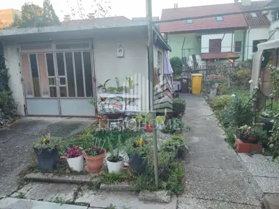 House, garage, 309 m², Ljubljanica, Trešnjevka North - 4