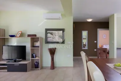 Kuća 142 m², Labin - bazen i potpuna privatnost - 10
