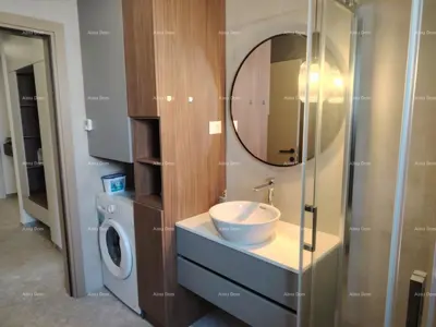 Hochwertige Drei-Zimmer-Wohnung mit Garten und Pool, möbliert - 18