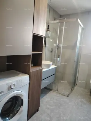 Hochwertige Drei-Zimmer-Wohnung mit Garten und Pool, möbliert - 16