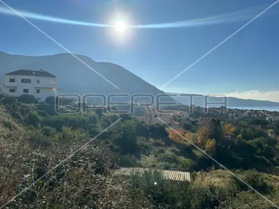 Građevinsko zemljište 589 m², Komiža centar, pogled na more - 9