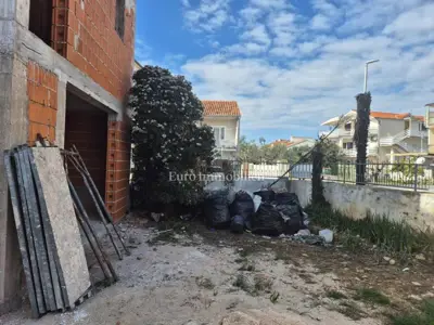 Vodice - dvoetažni stan u blizini Plave plaže - 3