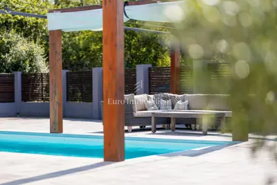 Haus 276 m², Malinska - Pool und großes Grundstück - 11