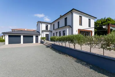 Haus 276 m², Malinska - Pool und großes Grundstück - 8