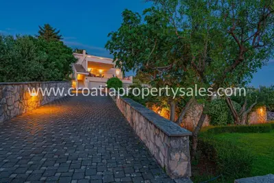 Kuća, Šibenik, 340 m², 1 400 000 € - 9