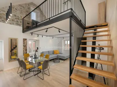 Wohnung zum Kauf in Makarska, 120 m²