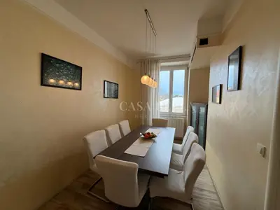 Wohnung 108 m², Rijeka Centar - 3 Schlafzimmer und Balkon - 7