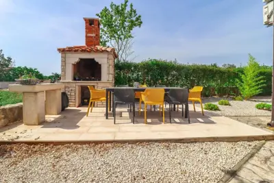 Villa 168 m², Sveti Lovreč - steinerne Schönheit mit Pool - 5