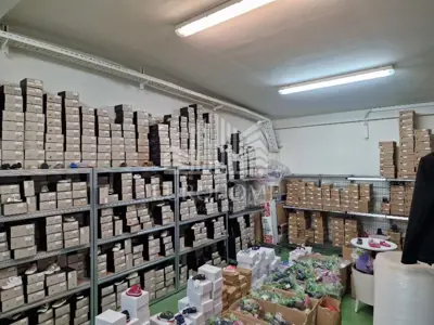 Poslovni prostor 167 m², Špansko, dobra lokacija u POS naselju - 4