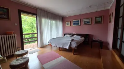Maksimir, Barutanski brijeg, Doppelhaushälfte 311 m², Parkplatz - 11