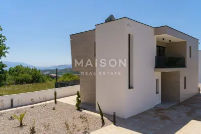 House for sale in Bribir, 168,6 m² - 3