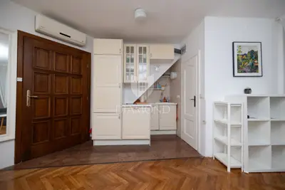 Apartment 37 m², Rovinj - ground floor in the city center - 8