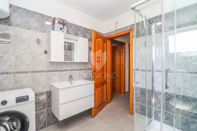 Prekrasan moderan stan u okolici Pule! - 8