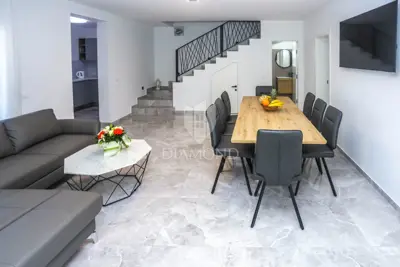 Poreč, surroundings, modern semi-detached house with pool - 4