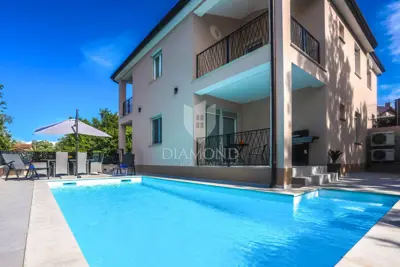 Poreč, surroundings, modern semi-detached house with pool - 2